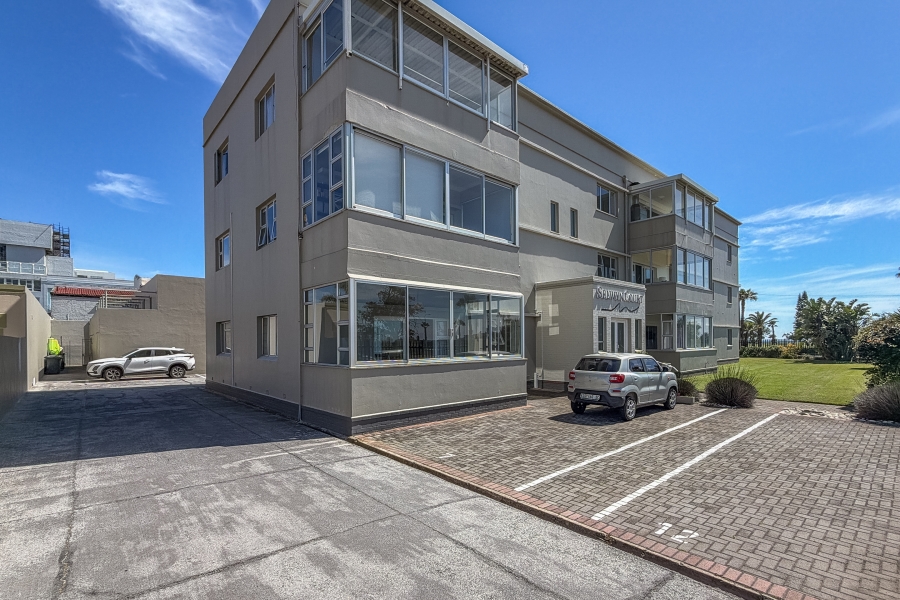 3 Bedroom Property for Sale in Summerstrand Eastern Cape